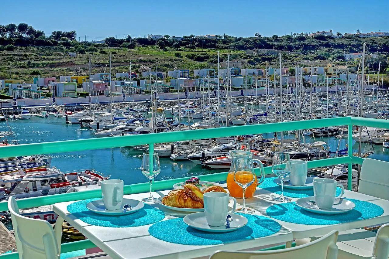 Marina Bay Residence Albufeira 0*,